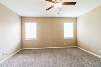7565 Tyler Run in Conroe, TX - Building Photo - Building Photo