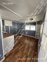 1216 S Bloomington St in Greencastle, IN - Building Photo