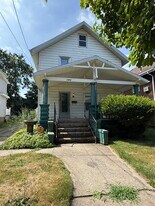 1452 Honodle Ave in Akron, OH - Building Photo