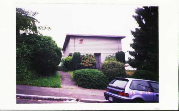 3469-3471 6th Ave W in Seattle, WA - Building Photo - Building Photo