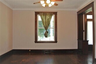613 W Clay St in Collinsville, IL - Building Photo - Building Photo