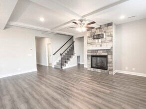 290 Elwell Rd in Clarksville, TN - Building Photo - Building Photo