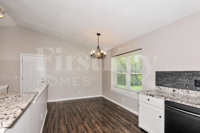 130 Del Oro Dr in St. Peters, MO - Building Photo - Building Photo