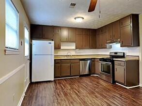 3599 Mansfield Ln in Snellville, GA - Building Photo - Building Photo
