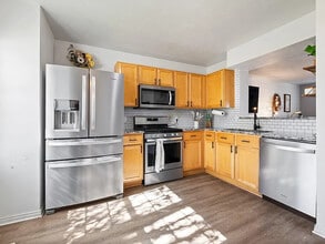 284 Alfred Dr in Tooele, UT - Building Photo - Building Photo