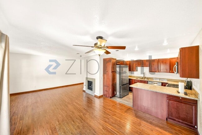 29723 Windsong Ln in Agoura Hills, CA - Building Photo - Building Photo