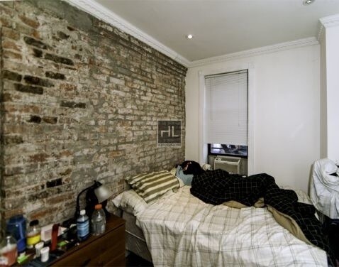 244 E 78th St-Unit -2A in New York, NY - Foto de edificio