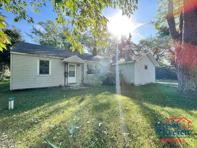 2311 S 17th St in Niles, MI - Building Photo - Building Photo