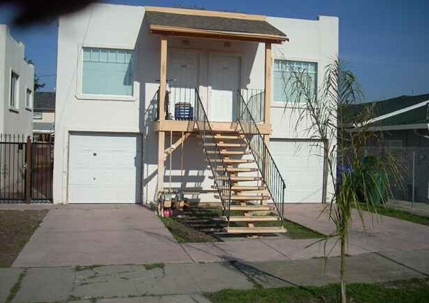 305 Ripley Ave in Richmond, CA - Building Photo