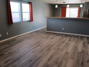 6848 Candelia Ave NW in Albuquerque, NM - Building Photo - Building Photo