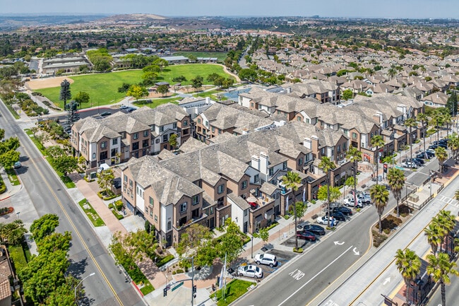 Contessa at Otay Ranch in Chula Vista, CA - Building Photo - Building Photo