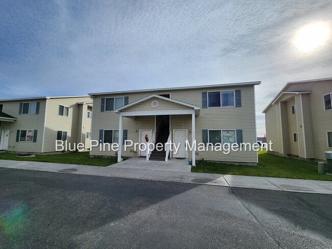 property at 952 Anne St