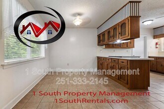 7470 Moffett Rd in Mobile, AL - Building Photo - Building Photo