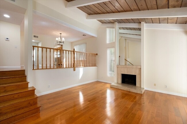 4203 Colfax Ave, Unit UnitA in Studio City, CA - Building Photo - Building Photo