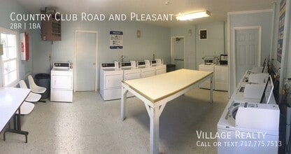 605 Country Club Rd in Red Lion, PA - Building Photo - Building Photo