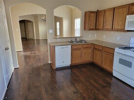 2450 Morgan Ridge Ln in Spring, TX - Building Photo