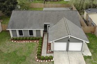 2813 Traveller Dr in League City, TX - Building Photo - Building Photo