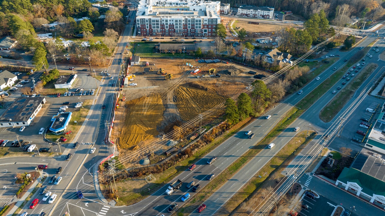 Atlas Blue Hill in Chapel Hill, NC - Building Photo