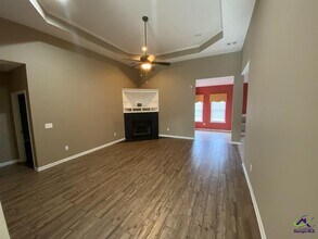 104 Village Walk in Centerville, GA - Building Photo - Building Photo