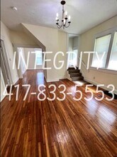 1130 W Atlantic St in Springfield, MO - Building Photo - Building Photo