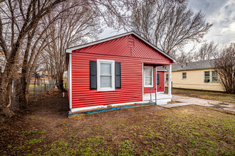 1712 NW Williams Ave in Lawton, OK - Building Photo - Building Photo