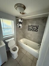 1024 8th St W in Jacksonville, FL - Building Photo - Building Photo