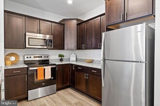 115 Sienna Dr, Unit 203 in Westminster, MD - Building Photo - Building Photo