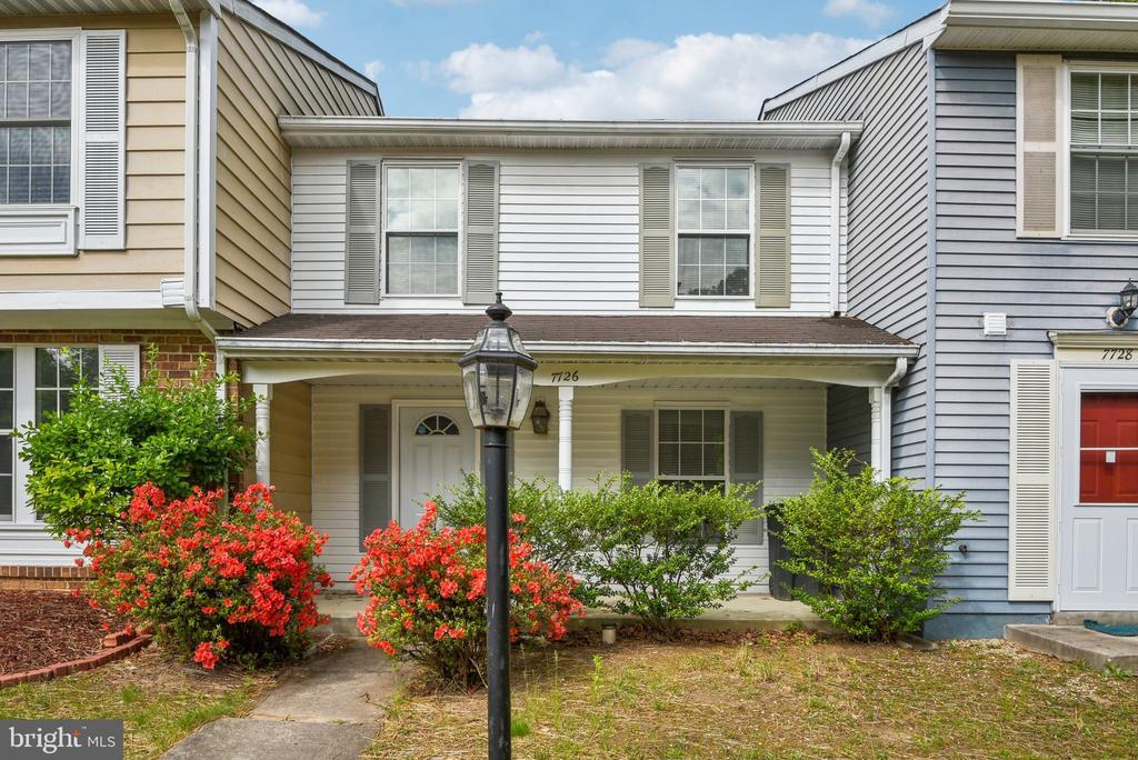 7726 Mandan Rd in Greenbelt, MD - Building Photo