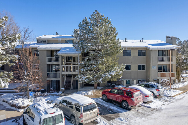 60 S Boulder Cir in Boulder, CO - Building Photo - Building Photo