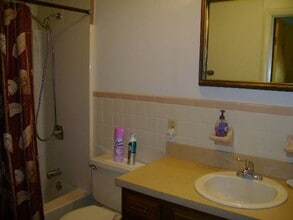 69 Nelson Ave in Saratoga Springs, NY - Building Photo - Building Photo