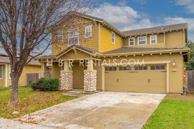 844 Jesse J. Martinez Dr