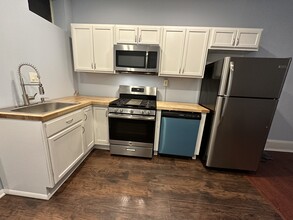 751 S 22nd St, Unit 1F in Philadelphia, PA - Building Photo - Building Photo