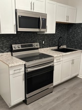 5 Orta Ct in Sayreville, NJ - Building Photo - Building Photo