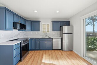 815 Balboa Ave, Unit 103 in Capitola, CA - Building Photo - Building Photo