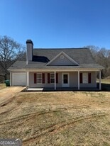 238 Hidden Meadows Dr in Maysville, GA - Building Photo