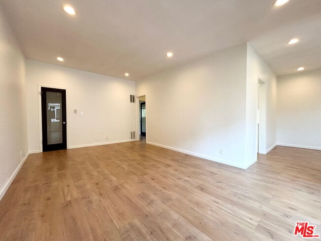 1148 N Formosa Ave in West Hollywood, CA - Building Photo - Building Photo