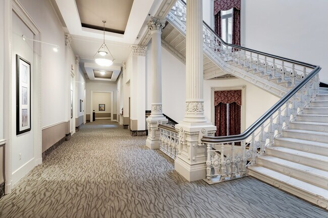 1001 Chestnut St, Unit 703W in Philadelphia, PA - Building Photo - Building Photo