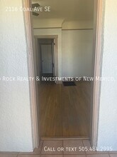 2116 Coal Ave SE in Albuquerque, NM - Foto de edificio - Building Photo