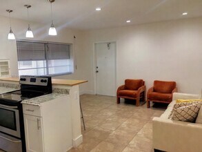 3515 Van Buren St in Hollywood, FL - Building Photo - Building Photo