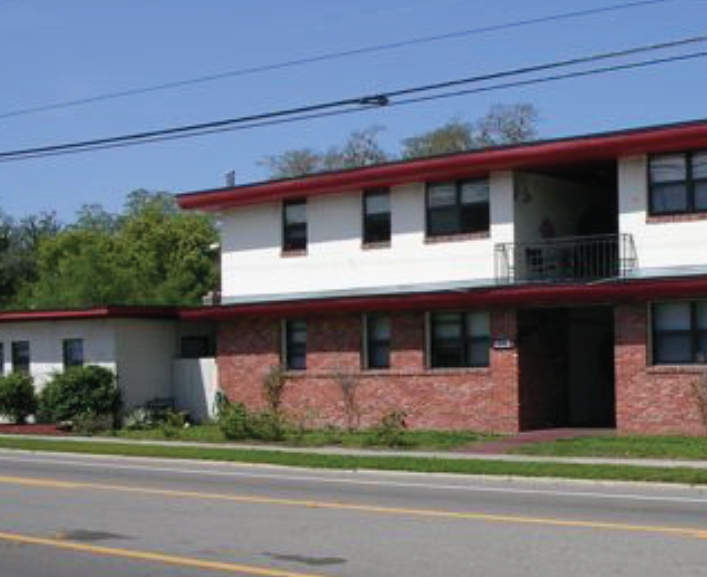 Harbor Oaks in Clearwater, FL - Building Photo