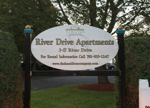 River Drive Apartments in Danvers, MA - Building Photo - Building Photo