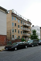 319 18th St Apartments