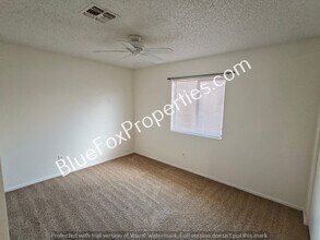 1643 W Denning Ct in Tucson, AZ - Building Photo - Building Photo
