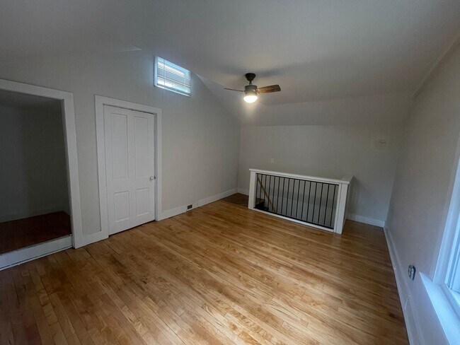 1822 N Warren Ave in Milwaukee, WI - Building Photo - Building Photo