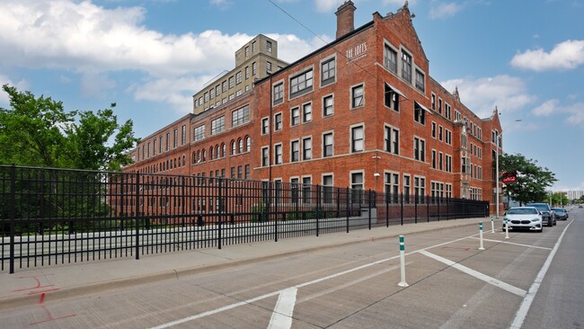 property at 6533 E Jefferson Ave