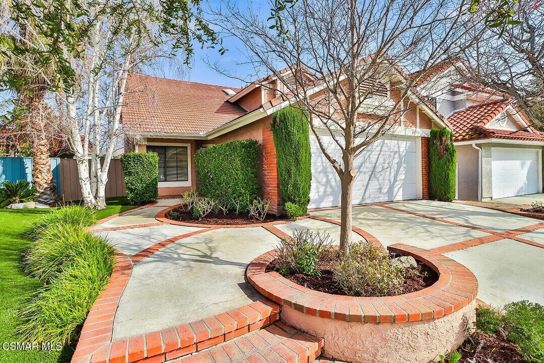 26914 Deerweed Trail in Agoura Hills, CA - Building Photo