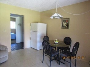 3553 Longmeadow in Sarasota, FL - Building Photo - Building Photo