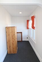 8 Irma Ave in Watertown, MA - Building Photo - Building Photo