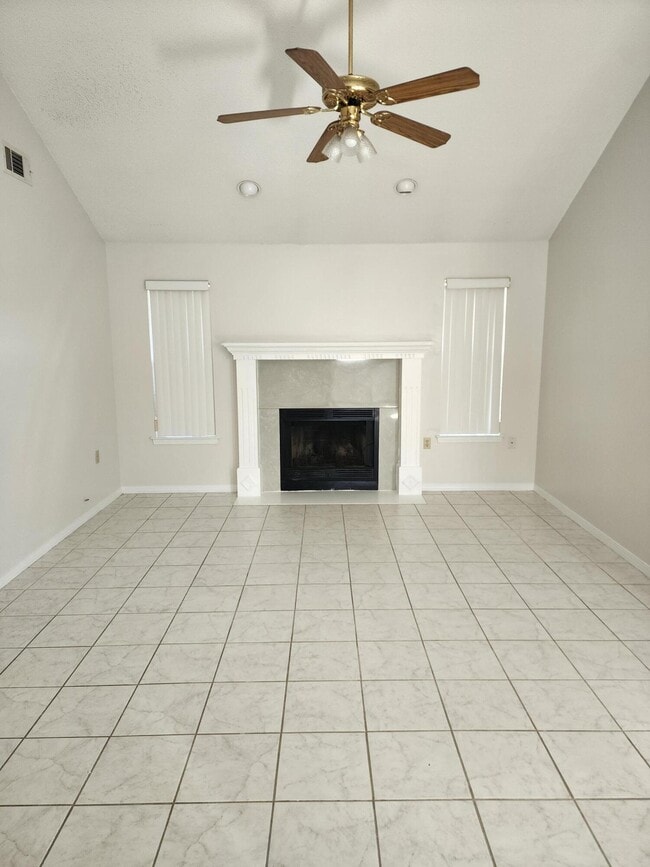 1891 Heartland Dr in Fort Walton Beach, FL - Building Photo - Building Photo
