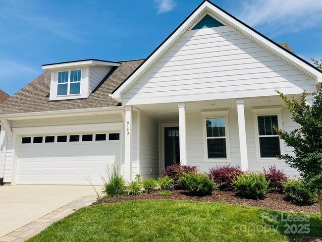 6140 Pier Dr in Denver, NC - Building Photo - Building Photo